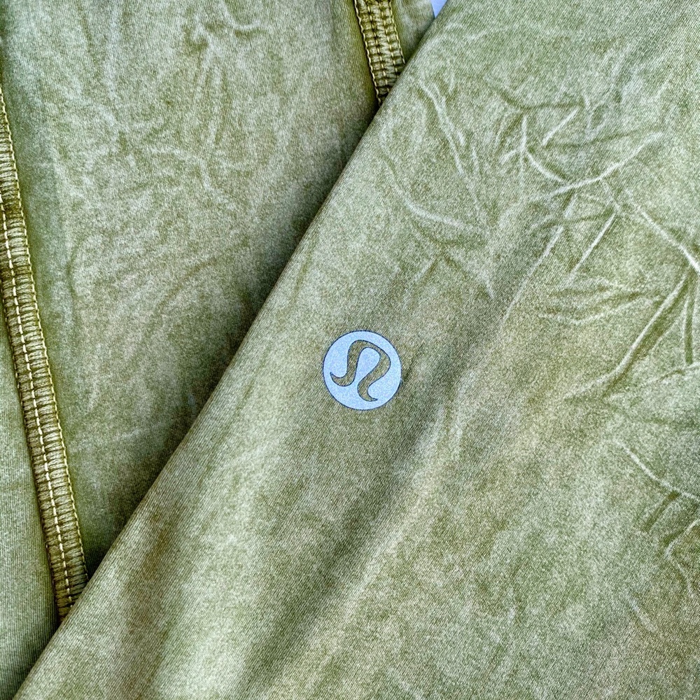 SOLD NWT Lululemon Fast and Free Tight 25” - Picture 12 of 14